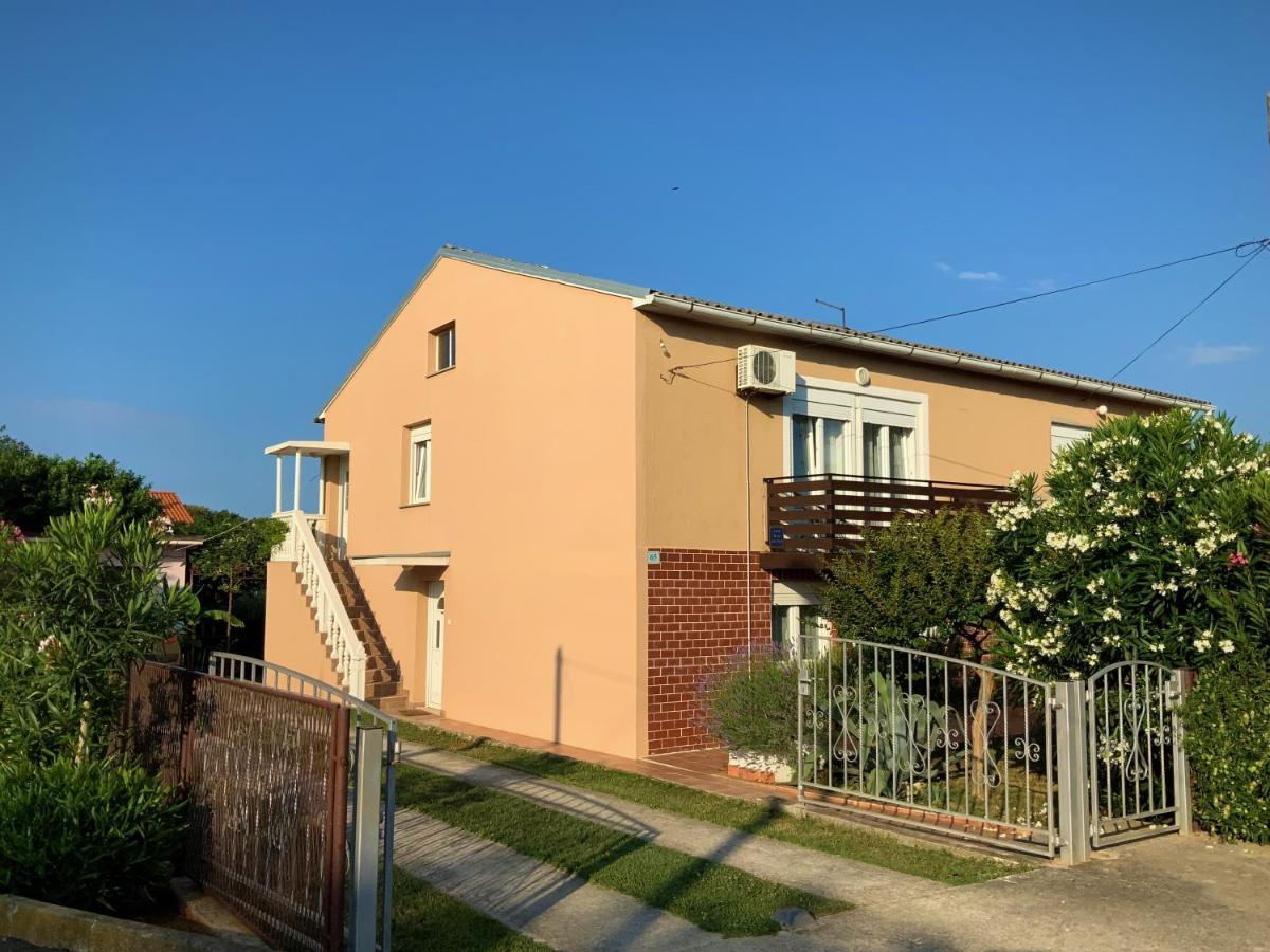 Apartment Agava Istria - Family Vacation Rental With Free Parking, Garden, Wifi Ližnjan Eksteriør bilde